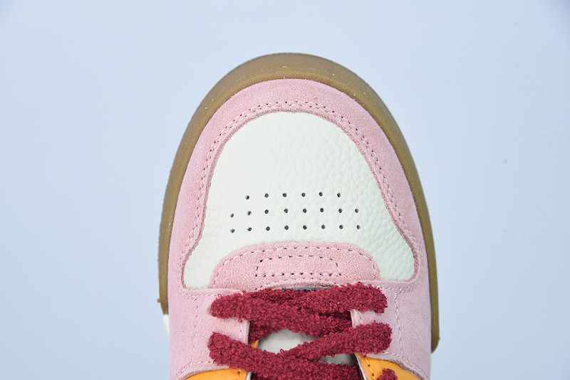 fen sneaker