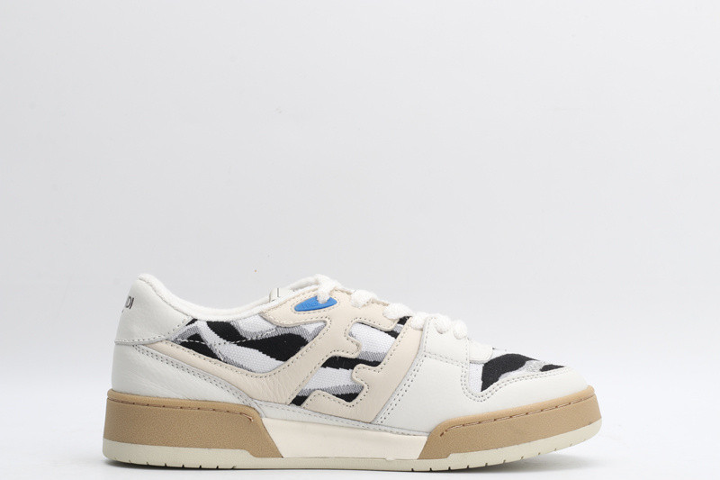 fen sneaker