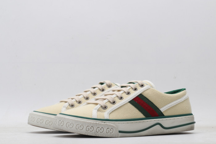 G*u*i low-top sneaker
