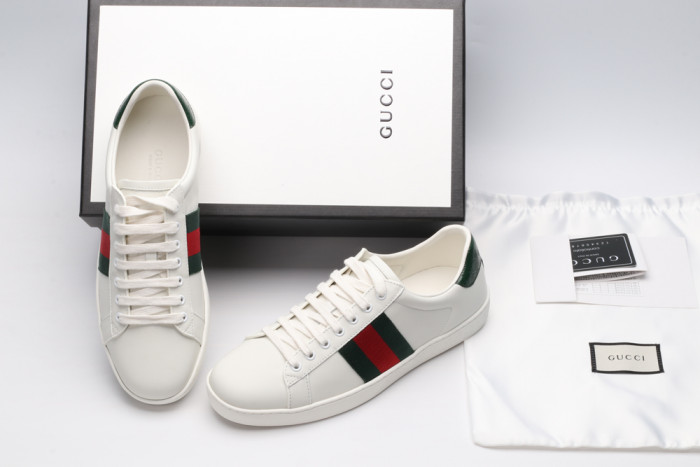 G*u*i low-top sneaker