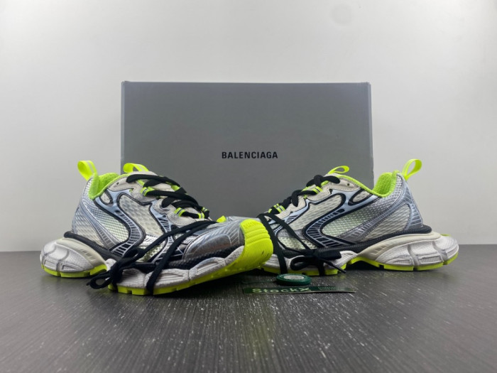 Ba*len*cia*ga phantom sneaker 744734 w3xl6 9031