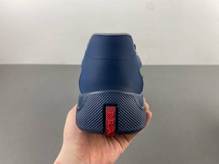 Prada America cup