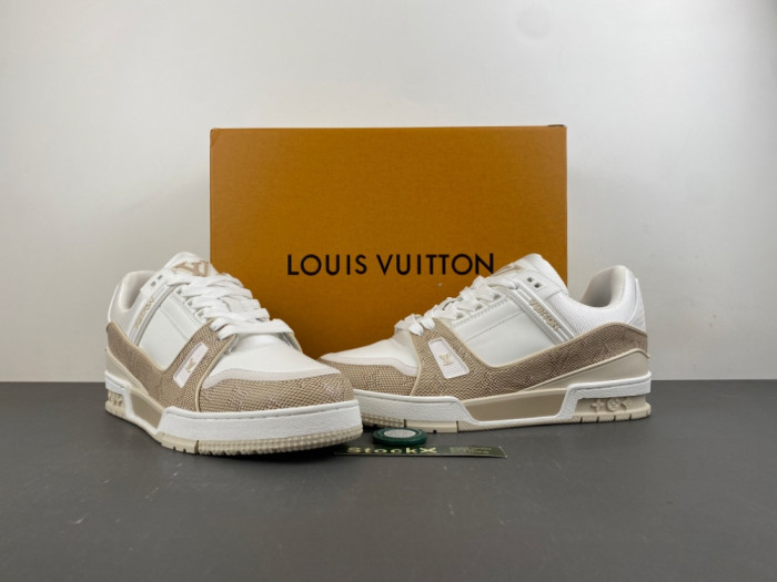 l0vis Vvtt0n lv trainer