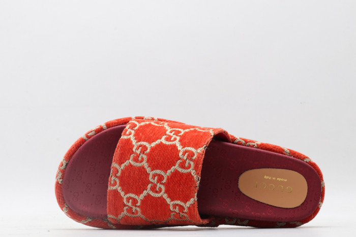 GUCC SLIPPERS