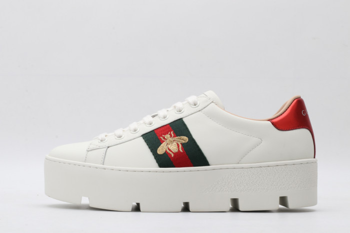 G*u*i low-top sneaker