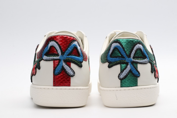 G*u*i low-top sneaker