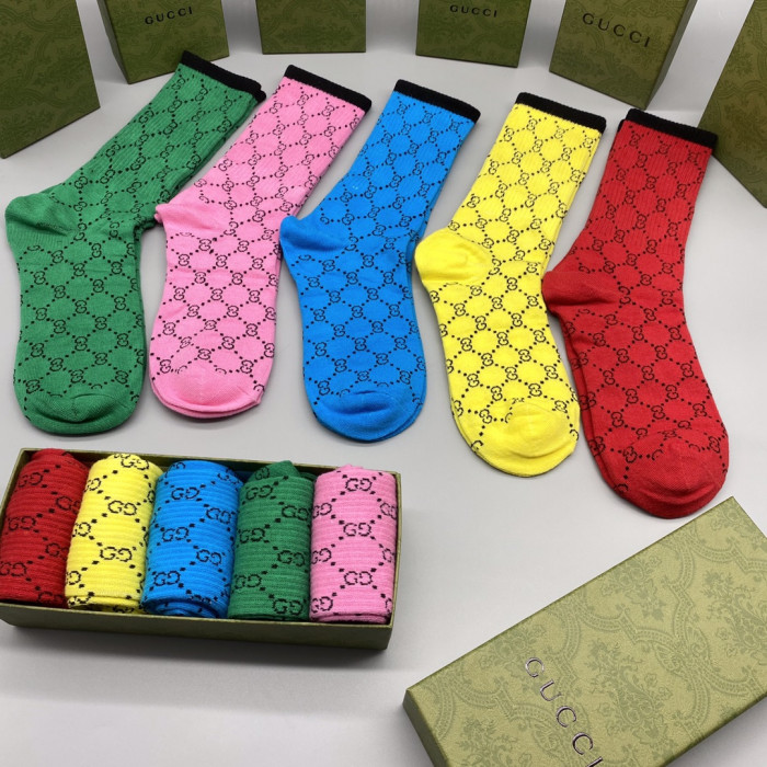 G*u*i sock