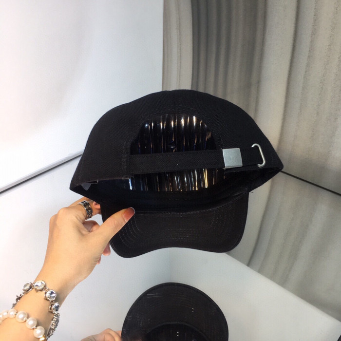 Ch*el1 baseball cap