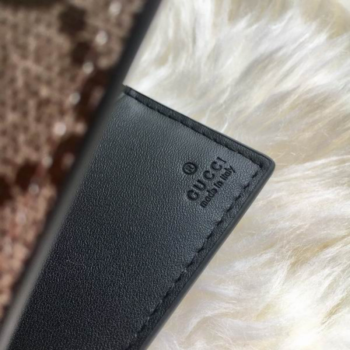 G*u*i wallet 451268 11*9